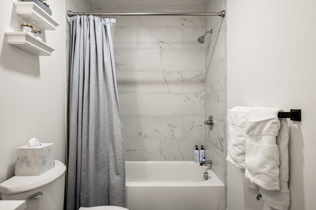 49 Chilmark St #A - Photo 7 of 16