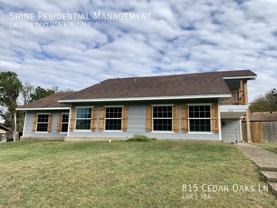 815 Cedar Oaks Ln - Photo 1 of 1