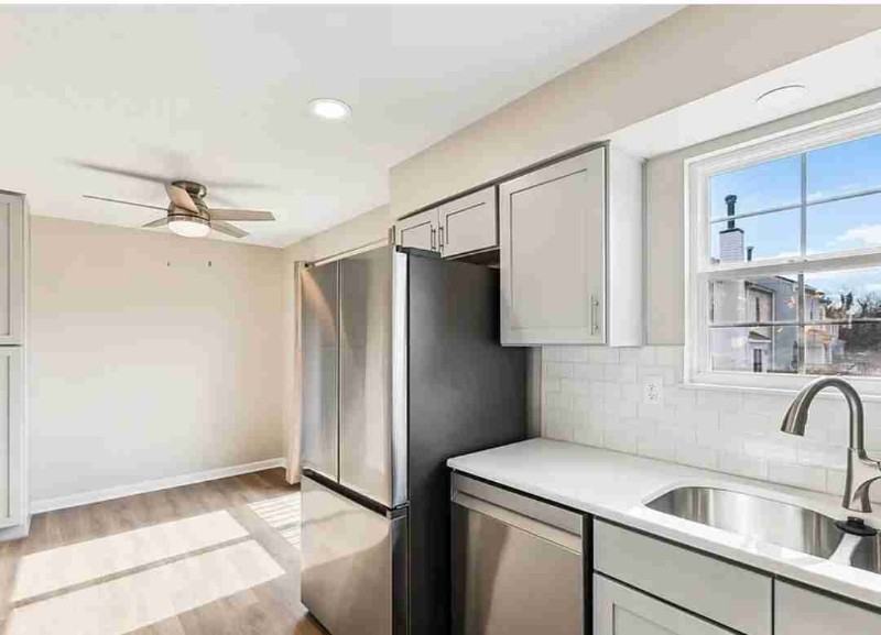 11215 Lake Overlook Pl - Photo 6 of 13