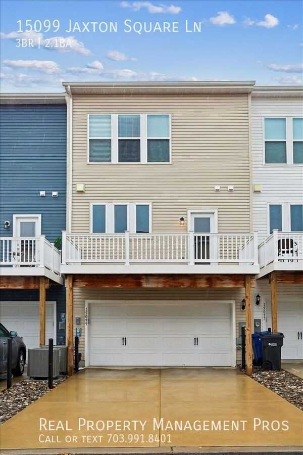 15099 Jaxton Square Ln - Photo 4 of 40