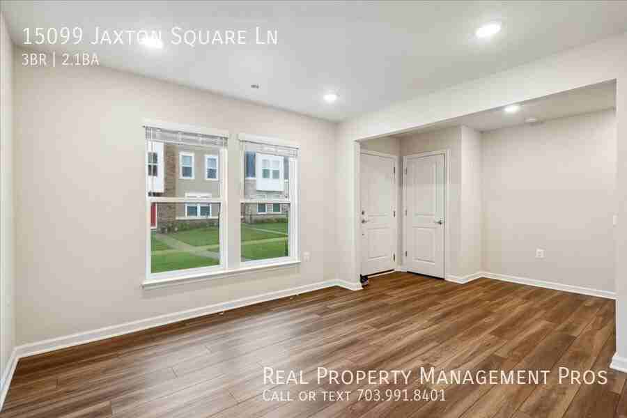 15099 Jaxton Square Ln - Photo 6 of 40