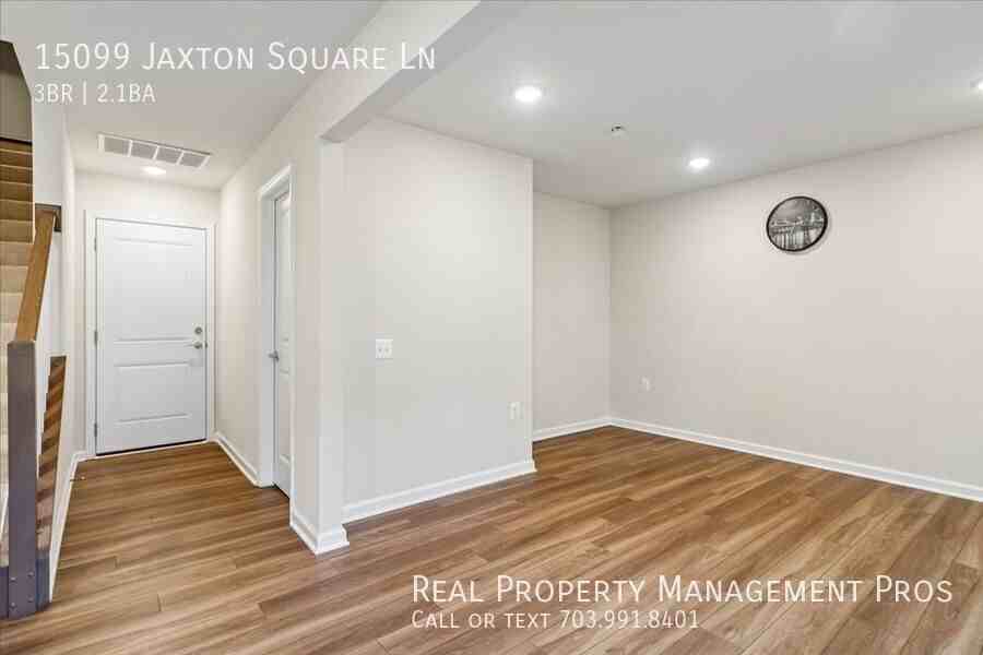 15099 Jaxton Square Ln - Photo 7 of 40