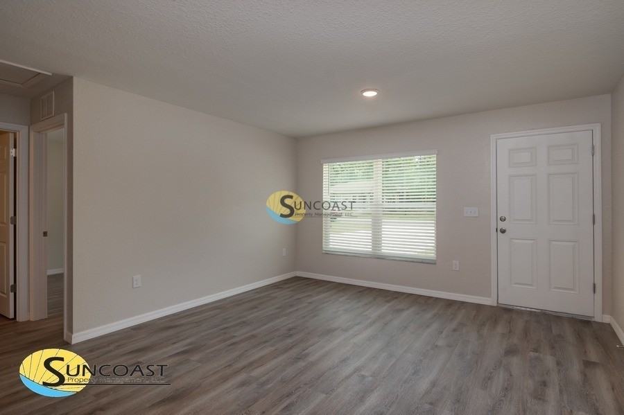 9337 N Mendoza Way - Photo 3 of 14