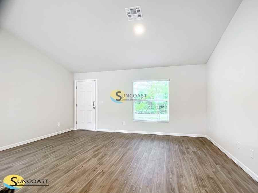 9610 Bahia Rd - Photo 2 of 32