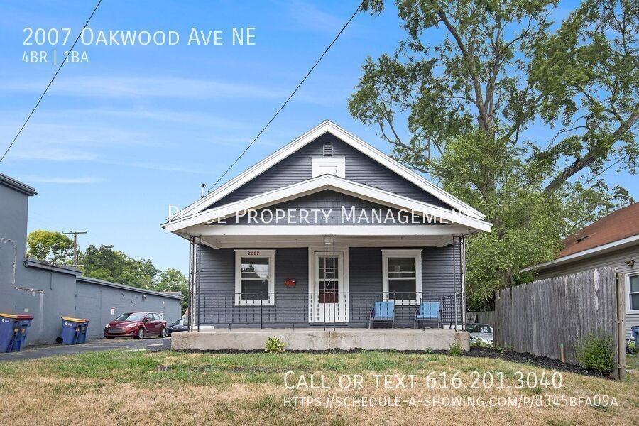 2007 Oakwood Ave Ne - Photo 5 of 24