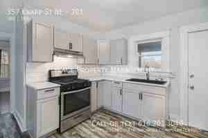 featured image of 357 Knapp St Ne #201