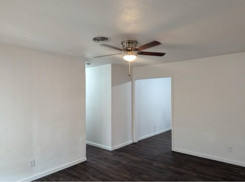 4336 Jana Dr - Photo 6 of 16