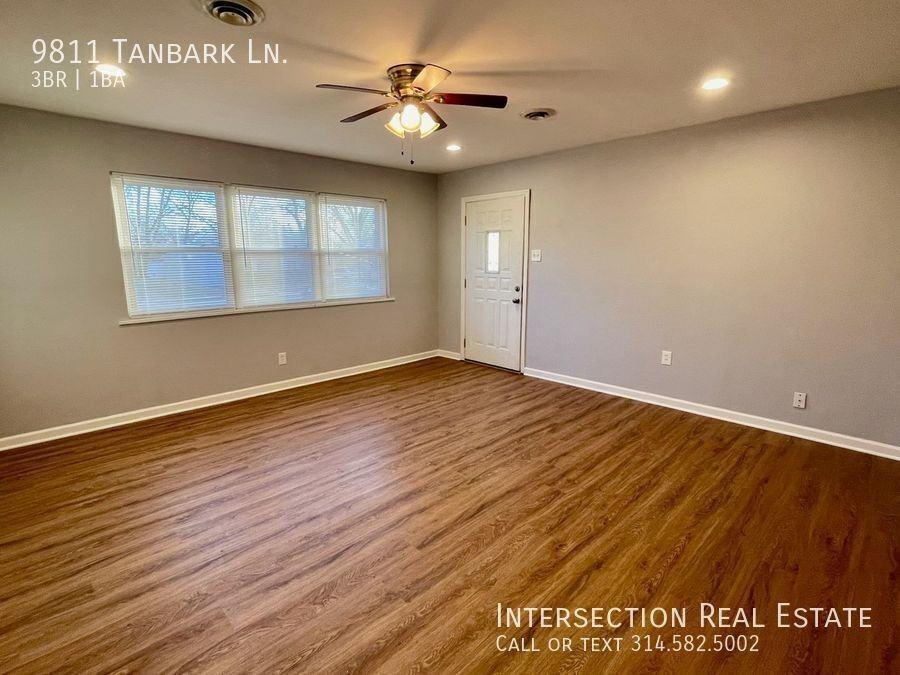 9811 Tanbark Ln - Photo 3 of 17