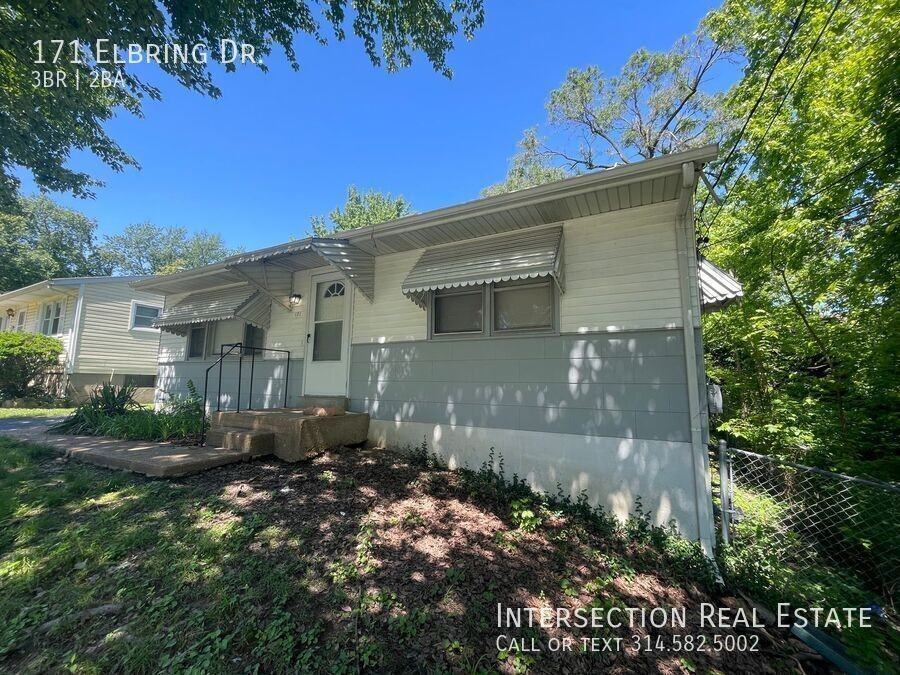 171 Elbring Dr - Photo 2 of 18