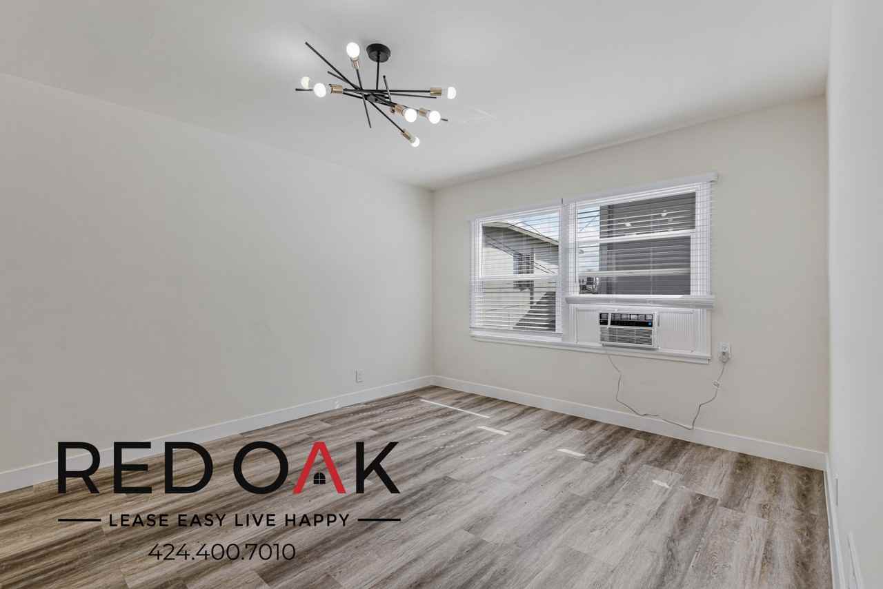 508 N Normandie Ave #1 - Photo 3 of 12