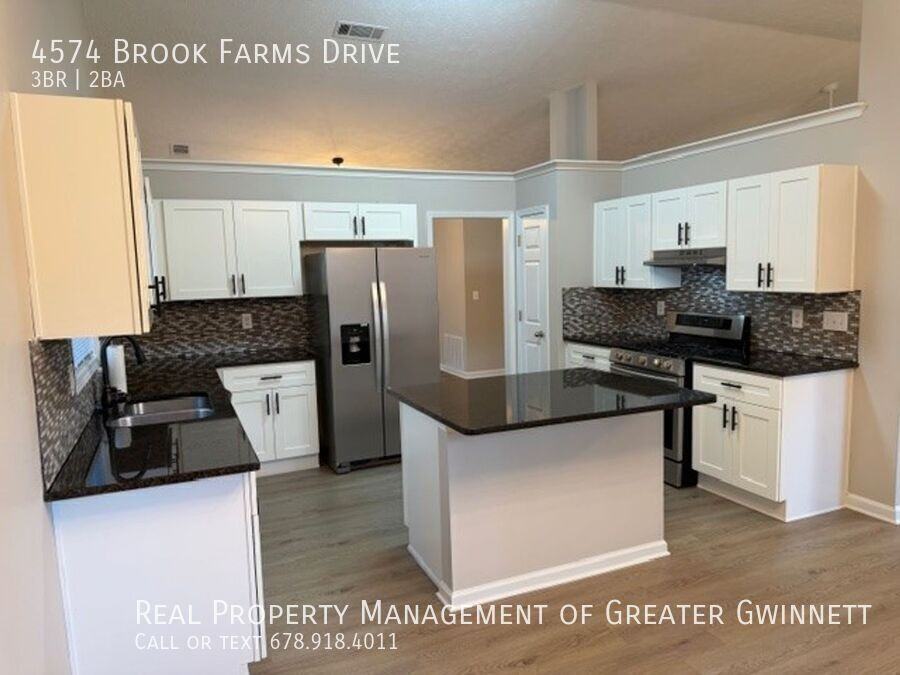 4574 Brook Farms Dr - Photo 2 of 13