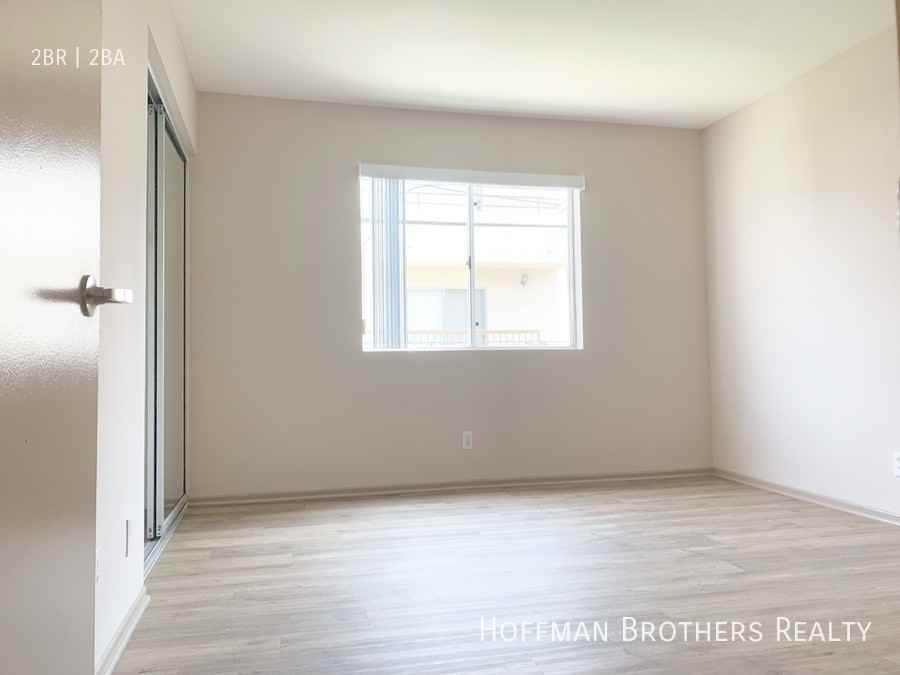 3132 Bagley Ave #209 - Photo 7 of 10