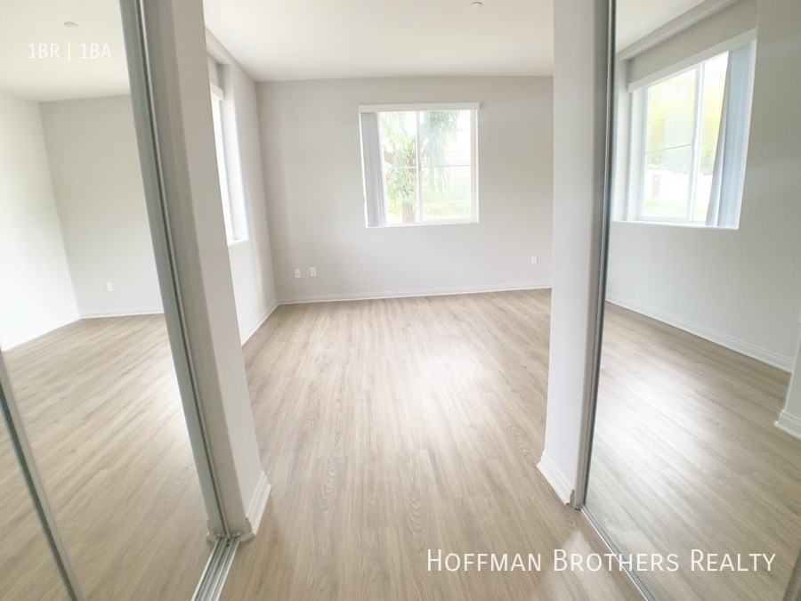 7393 W Manchester Ave #213 - Photo 4 of 11