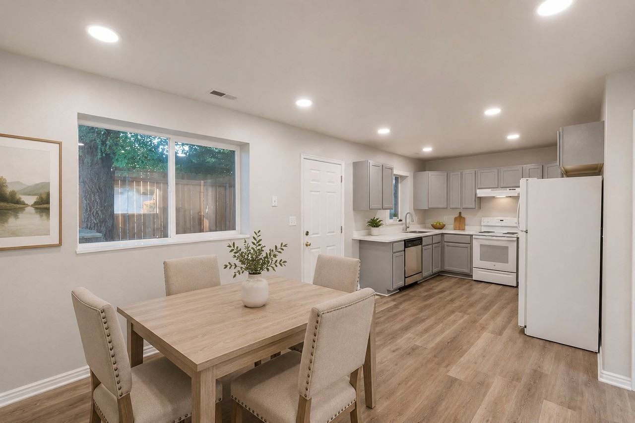 470 Westsouth #476 - Photo 3 of 15