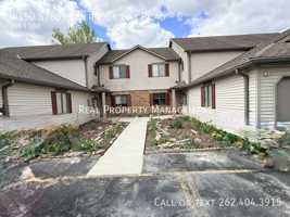 featured image of W190S7899 Overlook Bay Rd #C