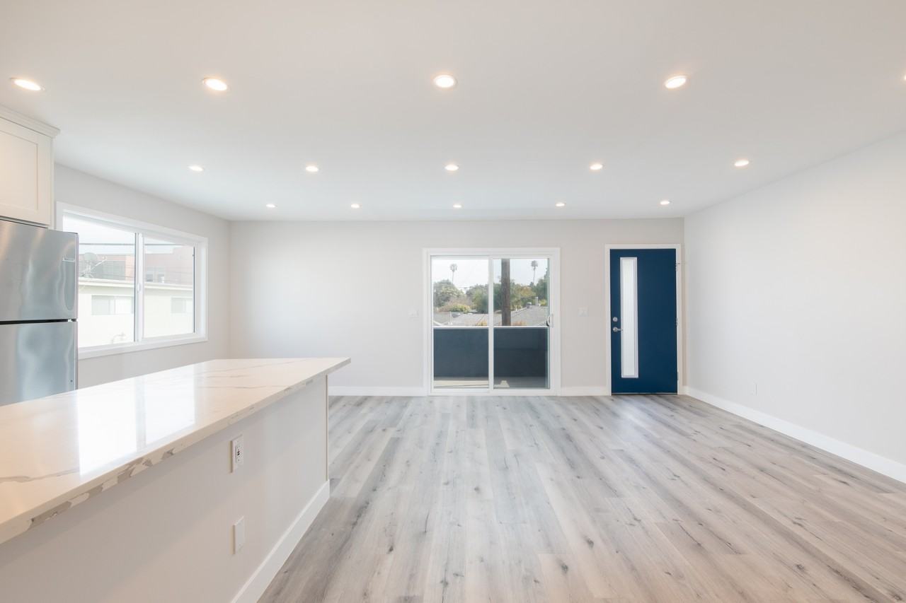 3872 Bentley Ave #C - Photo 2 of 11
