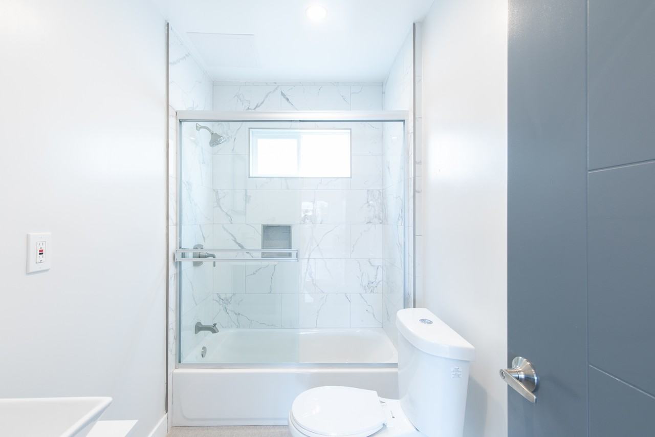 3872 Bentley Ave #C - Photo 6 of 11