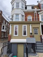 featured image of 915 W Tilghman St