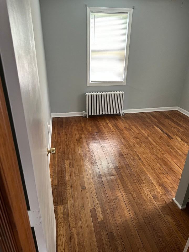1637 E Cold Spring Ln #1stFL - Photo 3 of 5