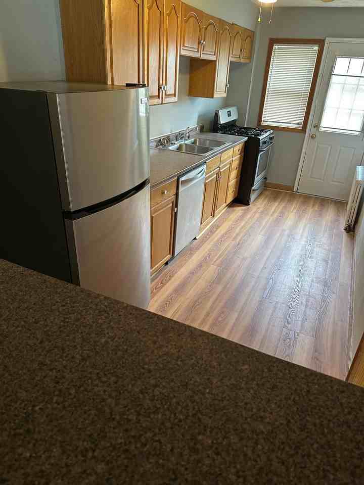 1637 E Cold Spring Ln #1stFL - Photo 4 of 5