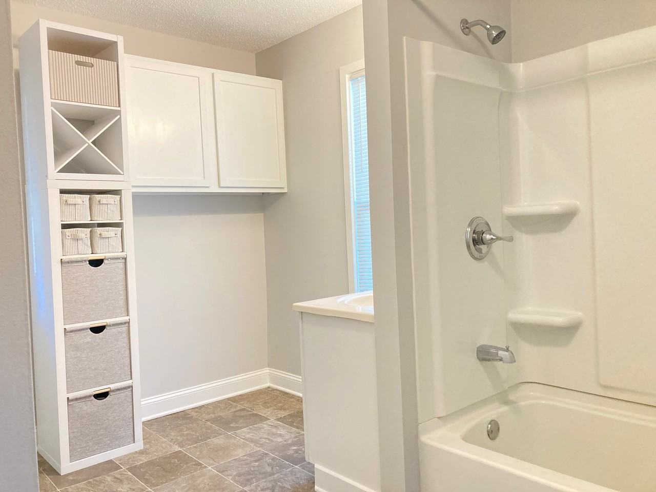 822 2nd St Nw #1 - Photo 5 of 17