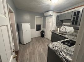 featured image of 666 Waverley St #1