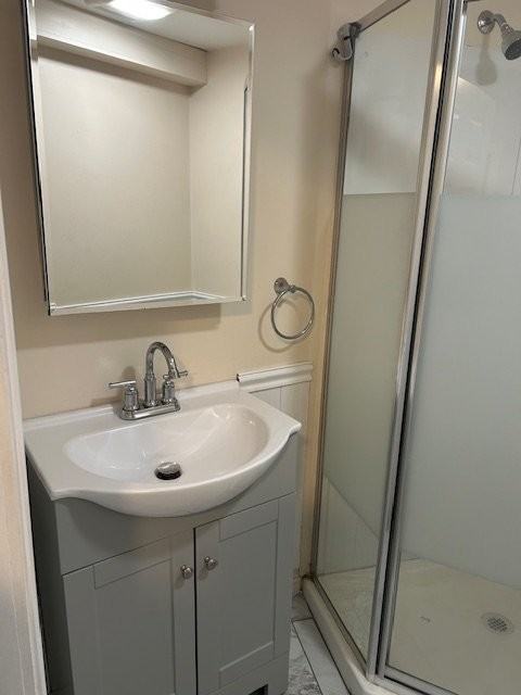 666 Waverley St #1 - Photo 4 of 6