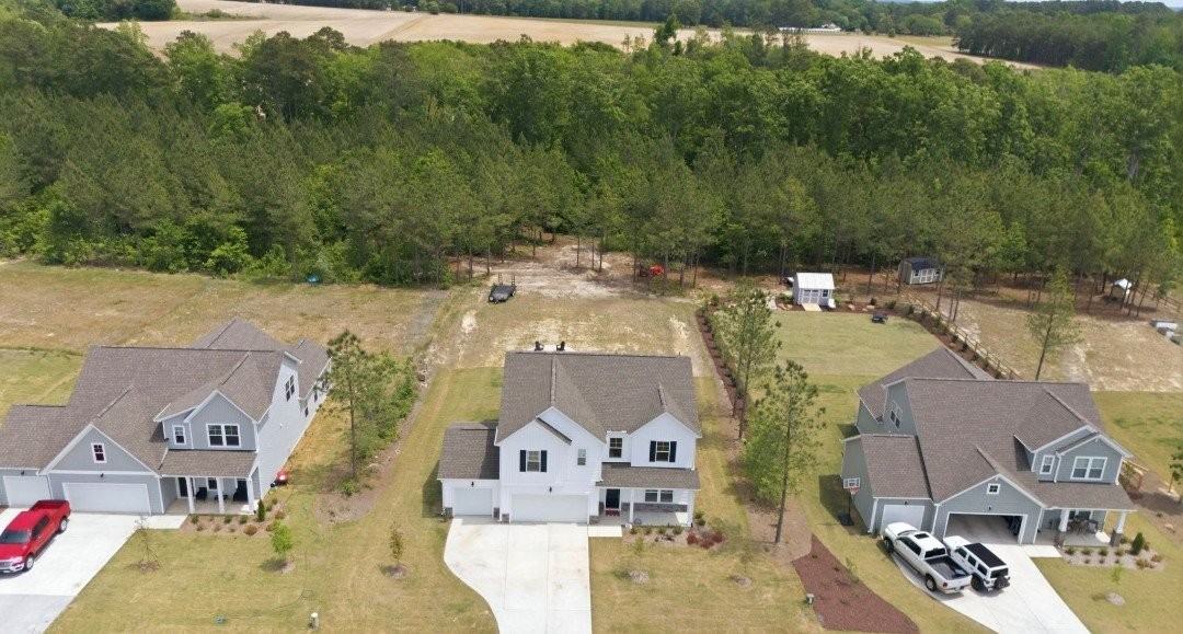 315 Enfield Dr - Photo 4 of 49