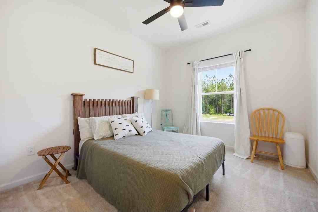 315 Enfield Dr - Photo 7 of 49