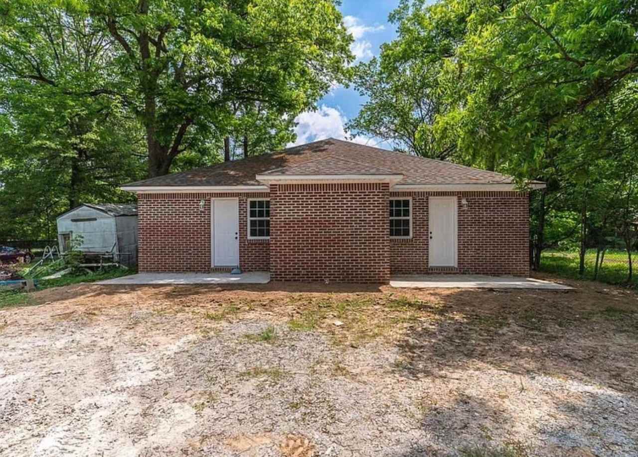 505 Bertig St #A - Photo 3 of 11