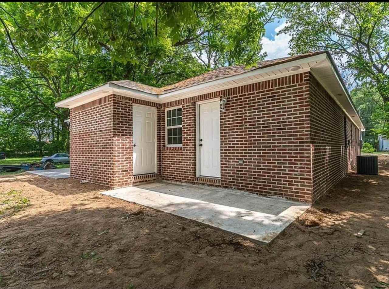 505 Bertig St #A - Photo 4 of 11