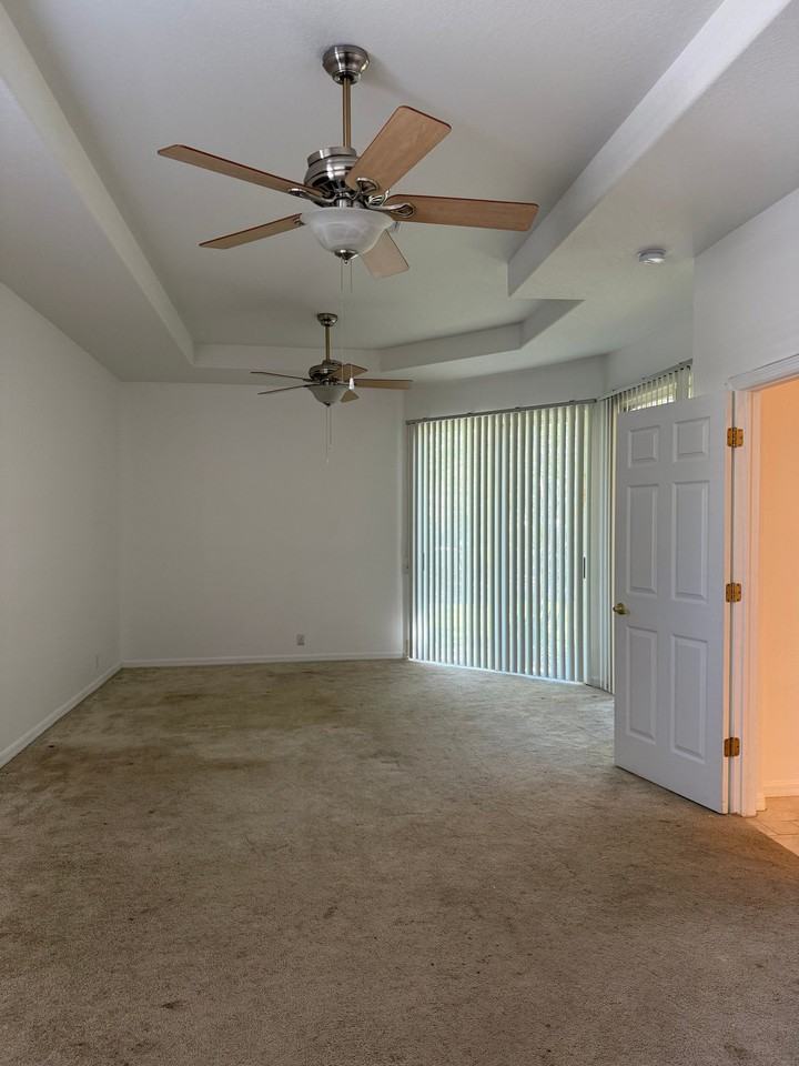 2204 Elizabeth Way - Photo 7 of 10