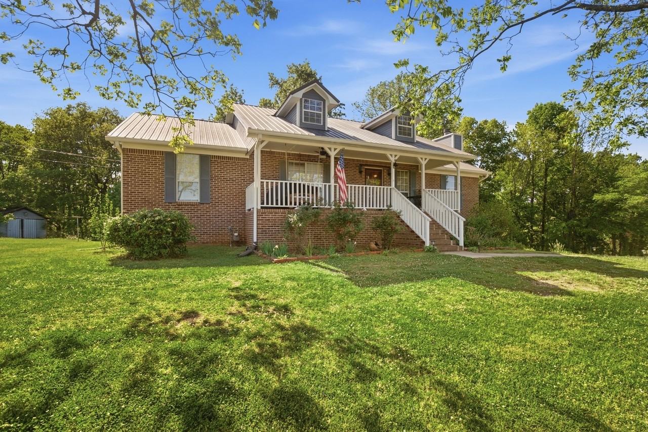 1114 Blackjack Rd - Photo 6 of 20