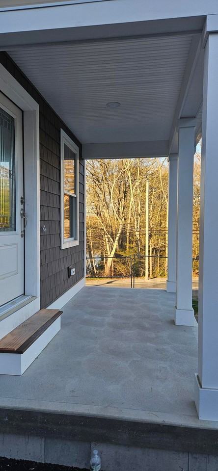 719 Putnam Pike - Photo 7 of 50