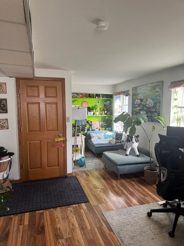 8903 Lamon Skokie #B1 - Photo 3 of 8