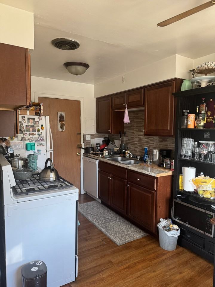 8903 Lamon Skokie #B1 - Photo 4 of 8