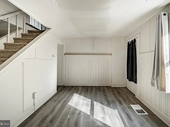 40 Beech St - Photo 4 of 20