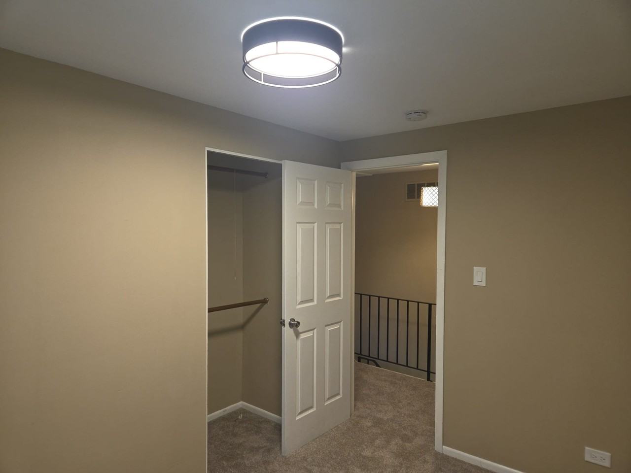 1796 Queensbury Cir - Photo 3 of 15