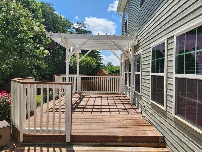 4486 Haddington Dr - Photo 2 of 18