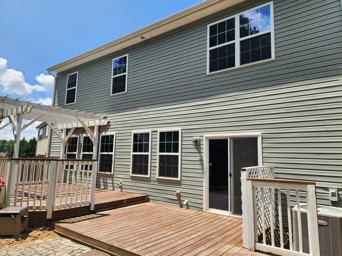 4486 Haddington Dr - Photo 4 of 18