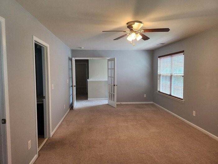 4486 Haddington Dr - Photo 5 of 18
