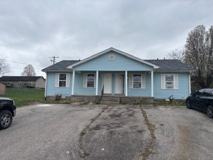 123 Village Cir #B - Photo 1 of 1