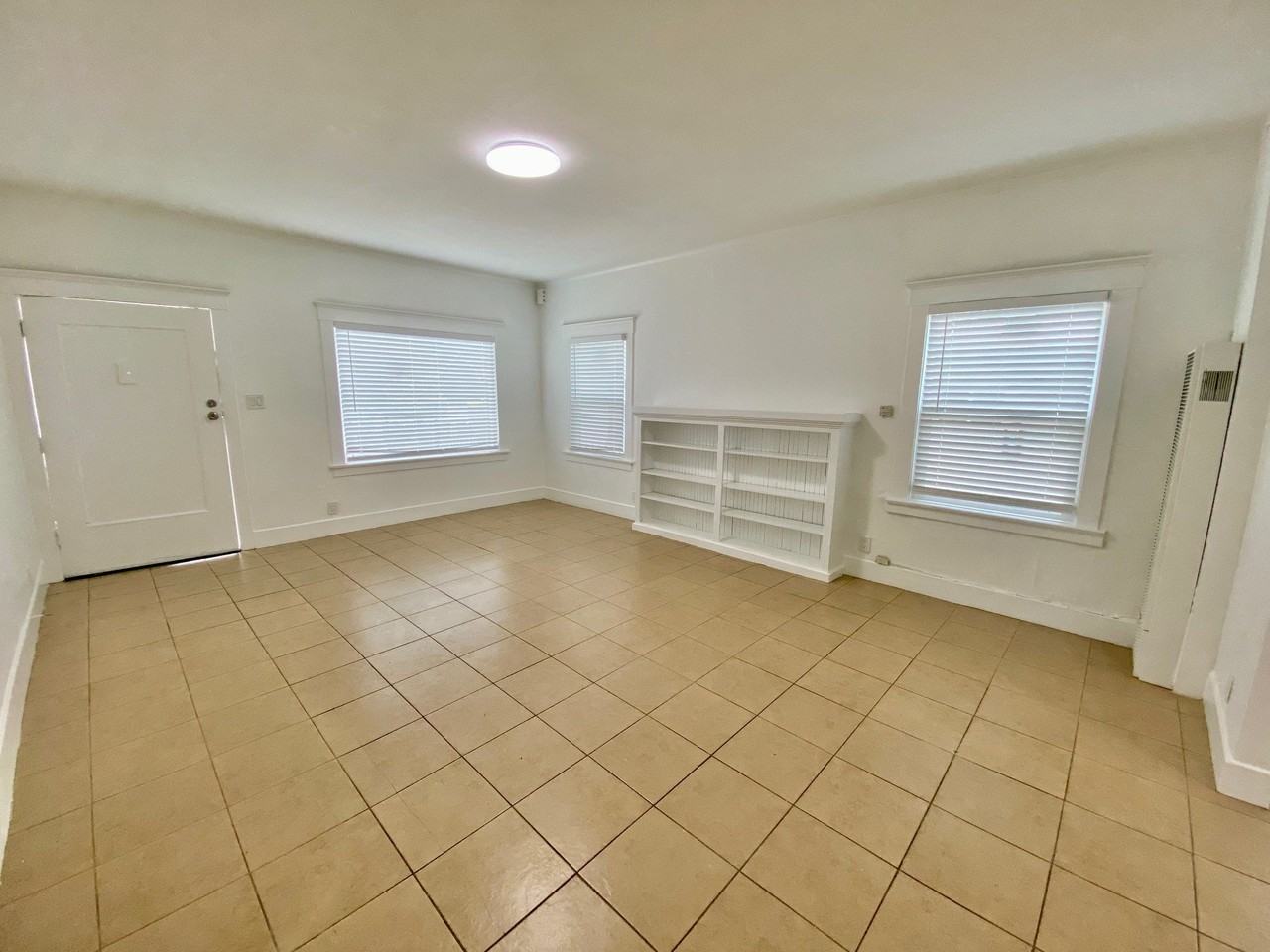 2921 Van Buren Pl - Photo 2 of 17