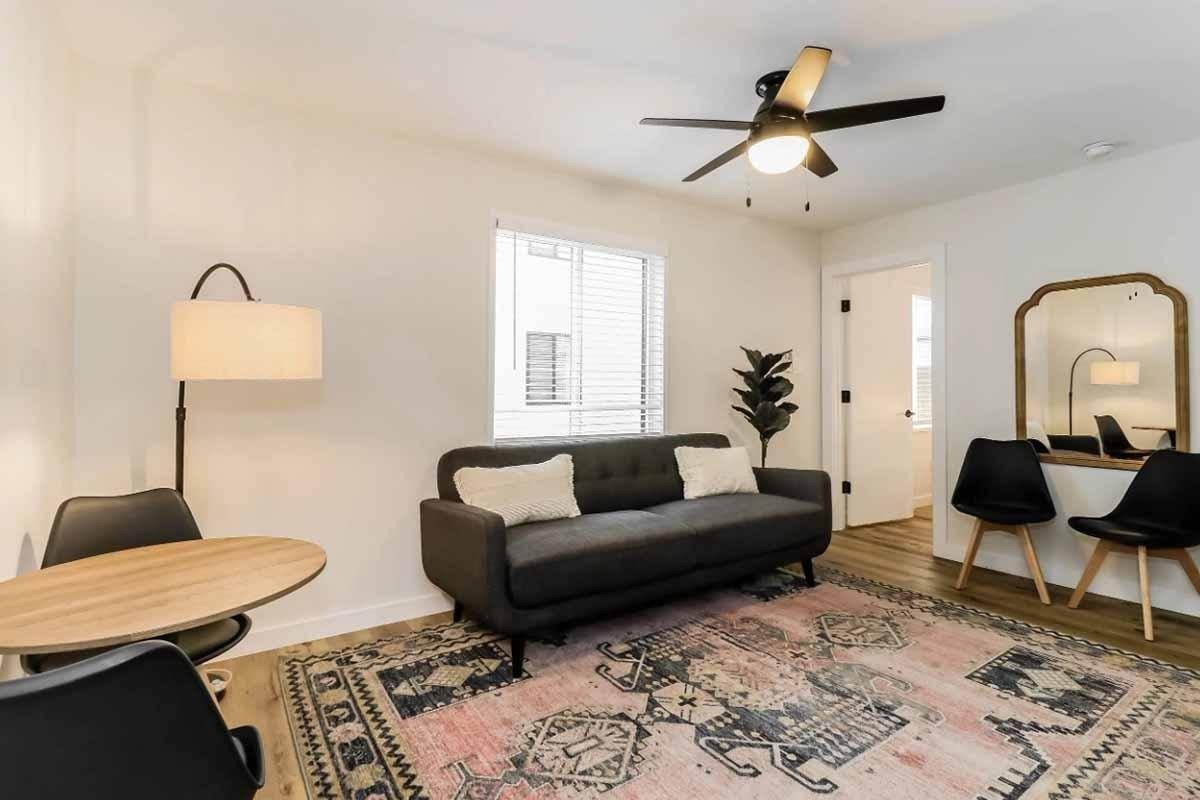 1519 Annex Ave #103 - Photo 3 of 18