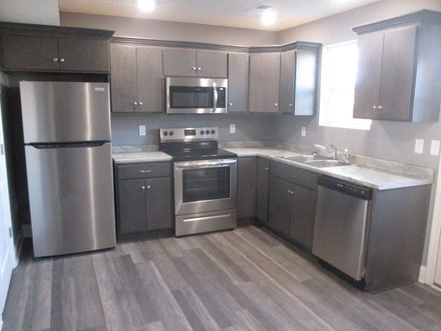 1420 Commerce - Photo 3 of 9