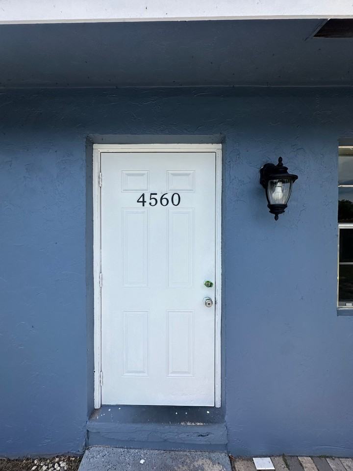 4562 Gulfstream Rd #4560