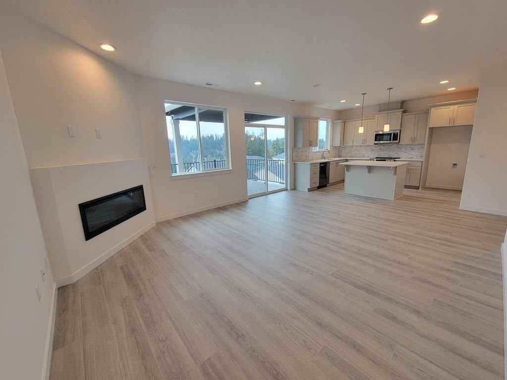 2744 Woodfern Ter - Photo 4 of 20