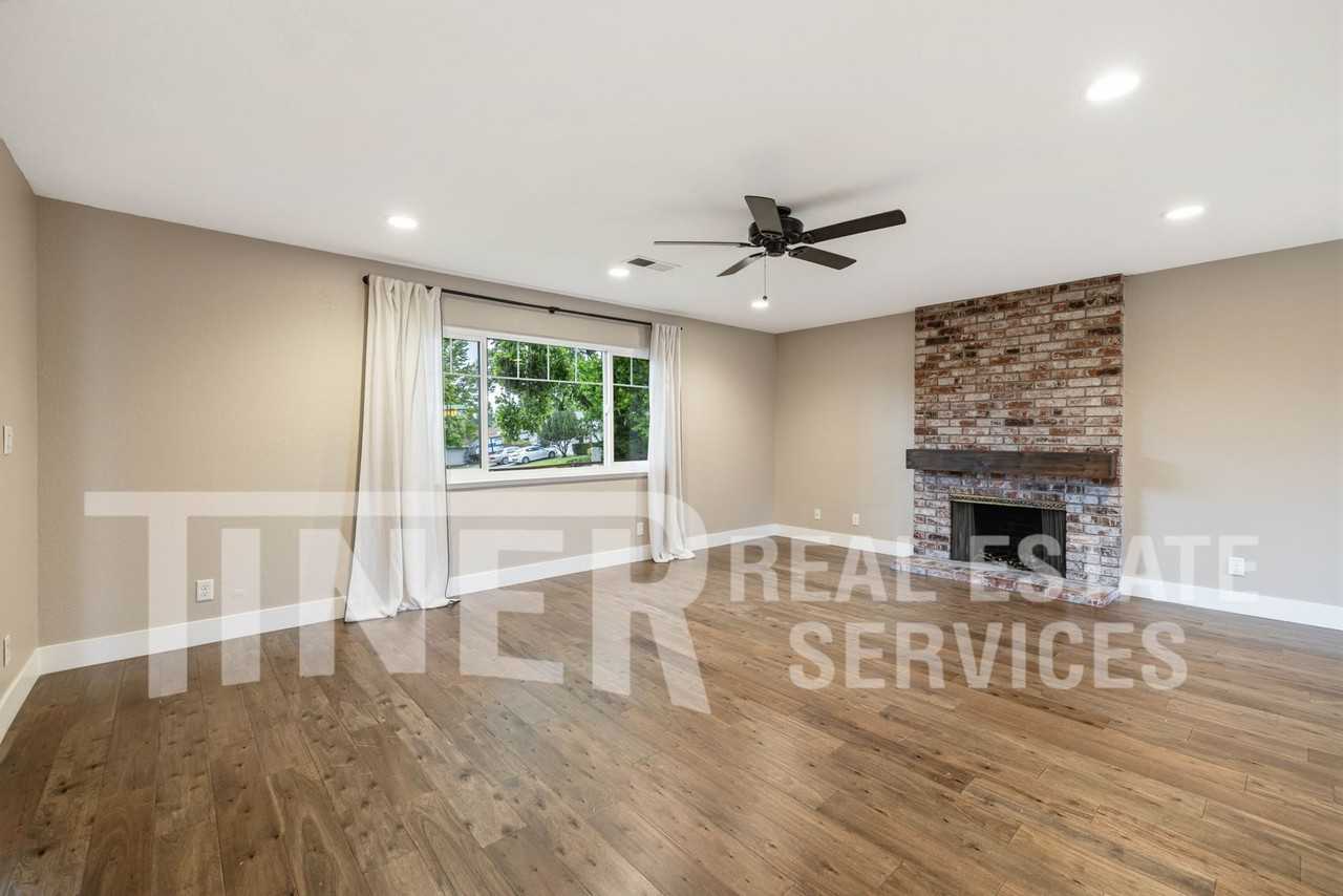 6982 Pampas Way - Photo 2 of 31