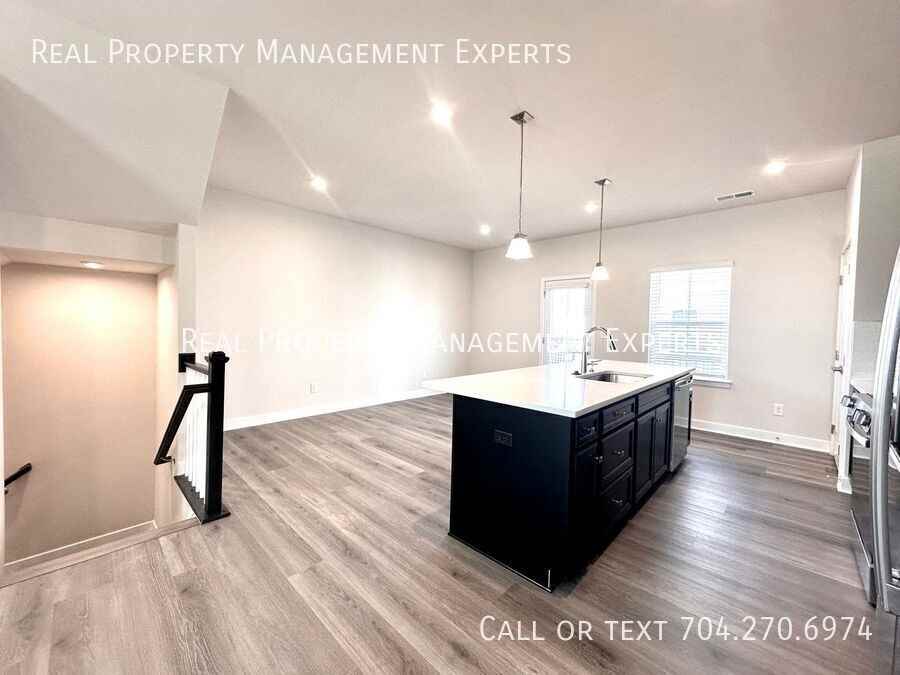 1410 Newell Towns Ln - Photo 6 of 23