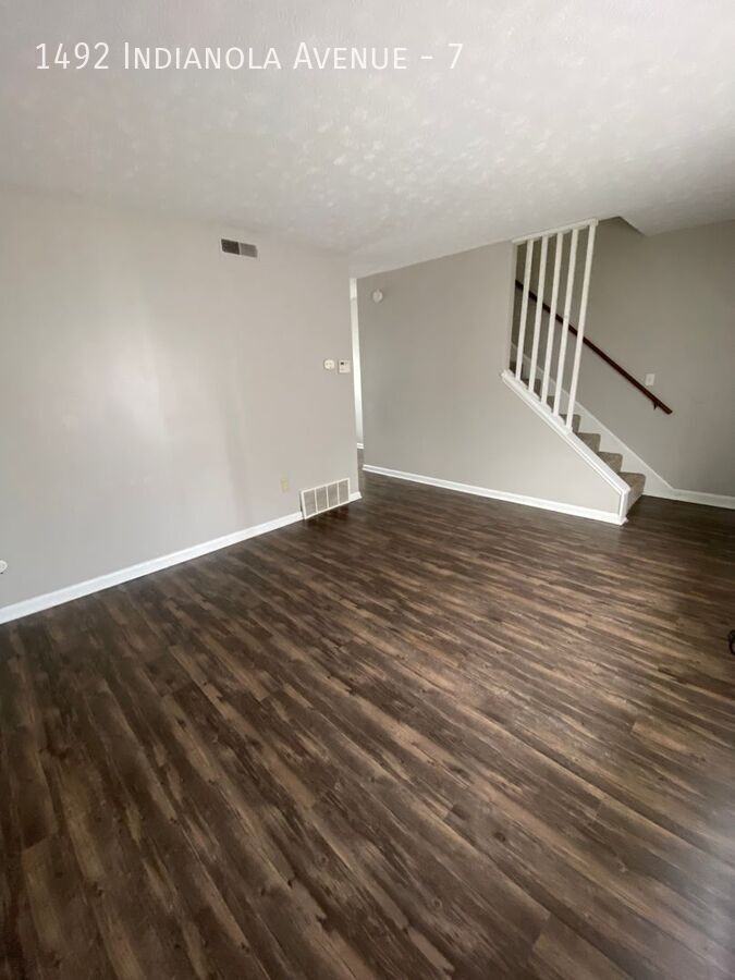 1492 Indianola Ave #7 - Photo 4 of 24